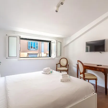 Iflat Bright Brand New 2-bedroom In Monti *